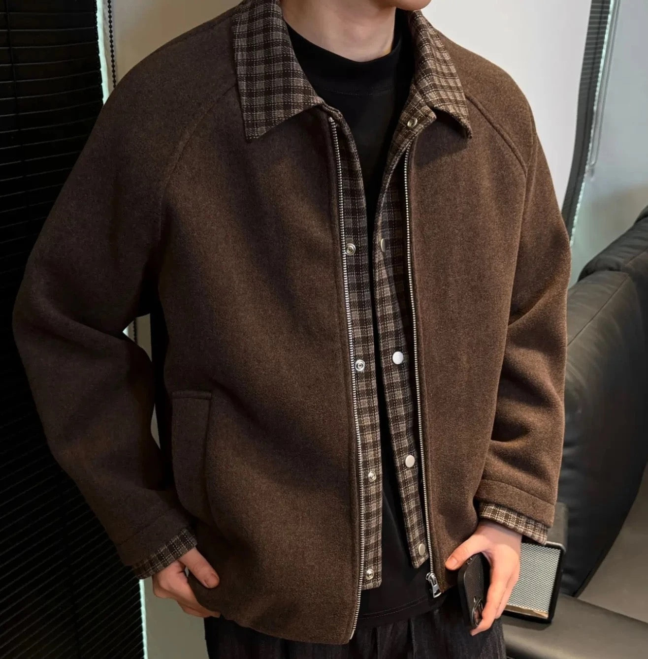 Chaqueta acolchada holgada de lana de oveja para hombre T0247