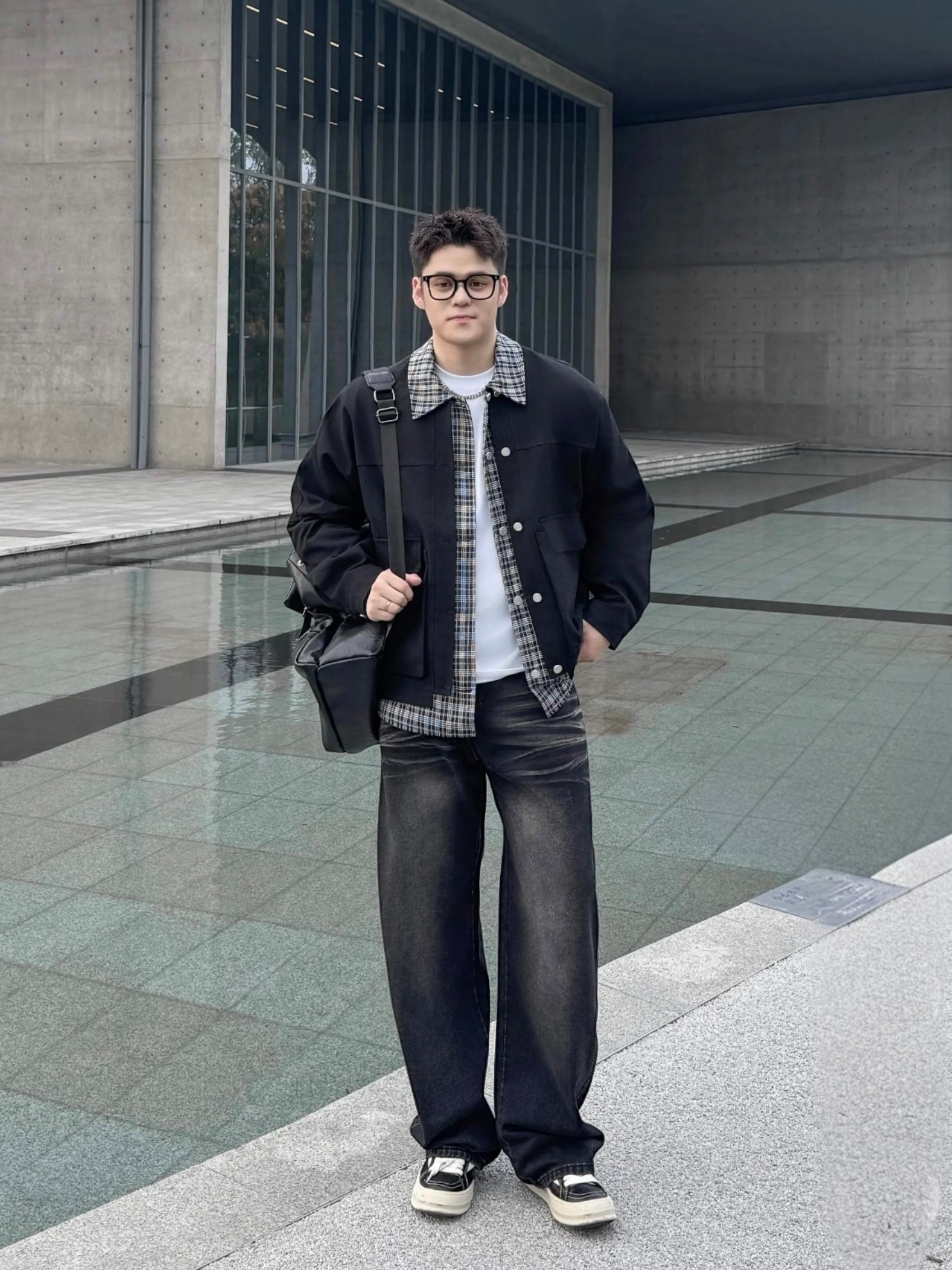 WASHED DRAPE STRAIGHT JEANS B0185