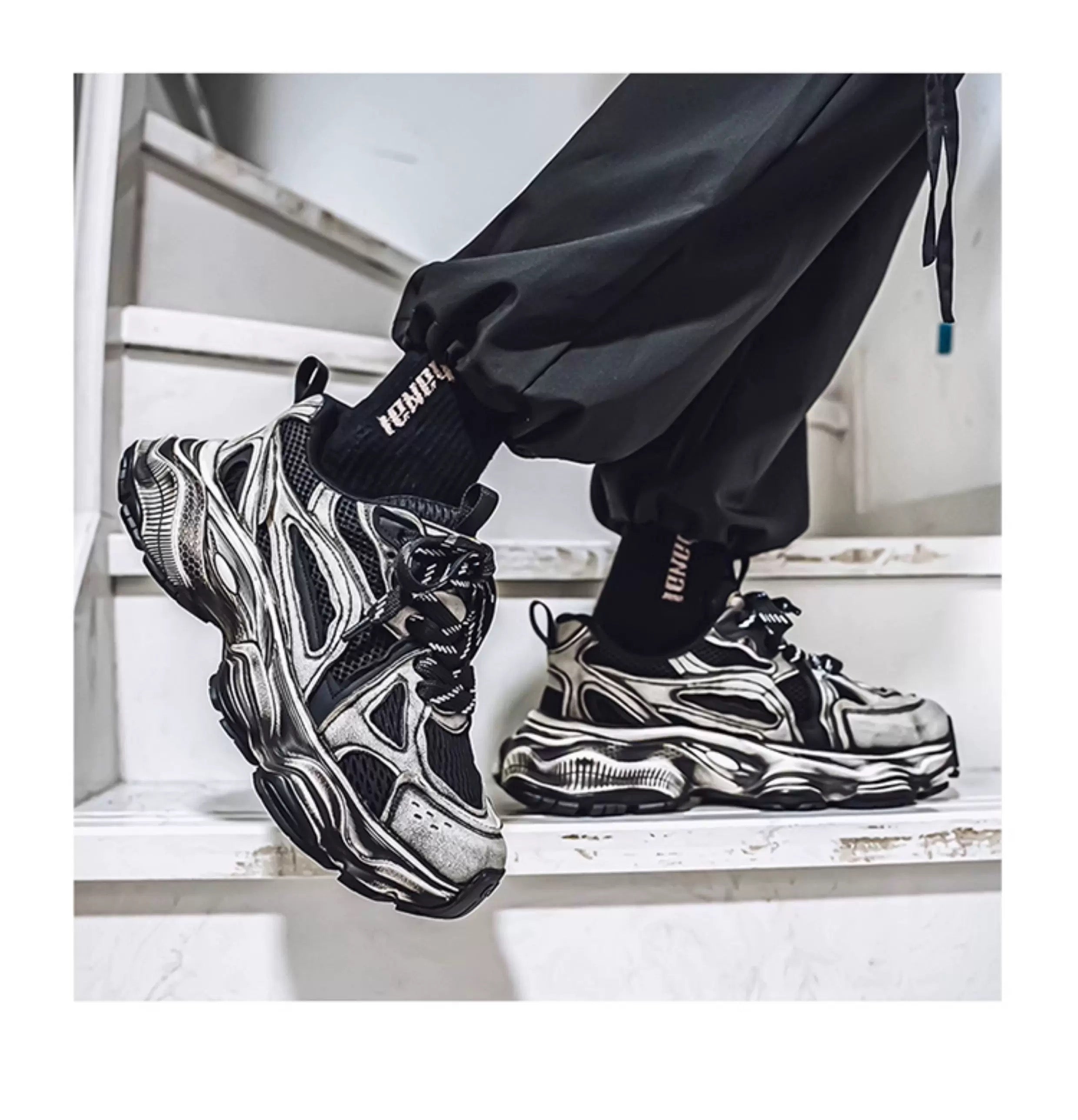 Zapatillas deportivas retro gruesas para hombre, zapatos casuales de moda para papá, zapatillas para correr de suela suave y modernas S0015