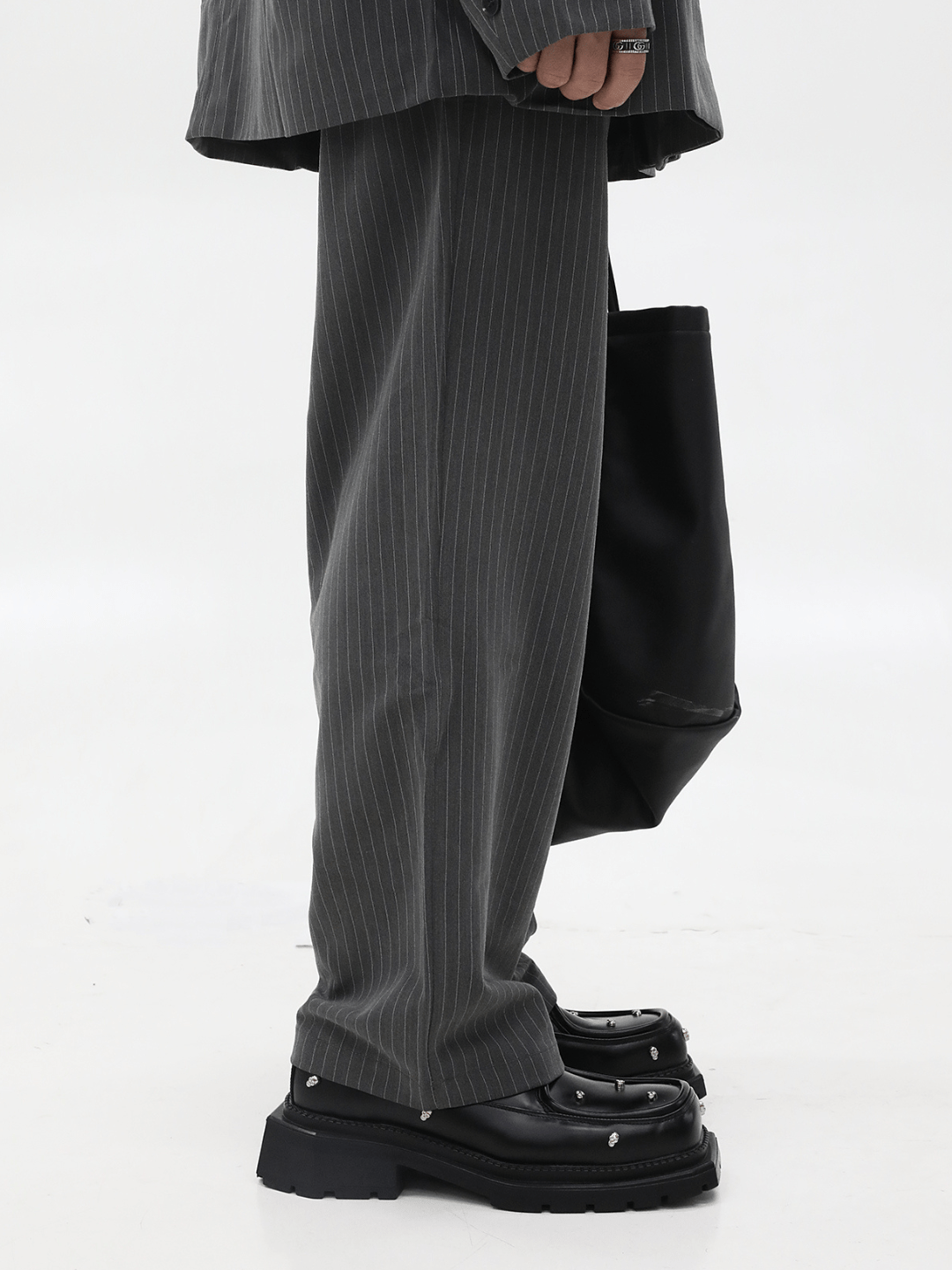 Rivet design square toe shoes S026