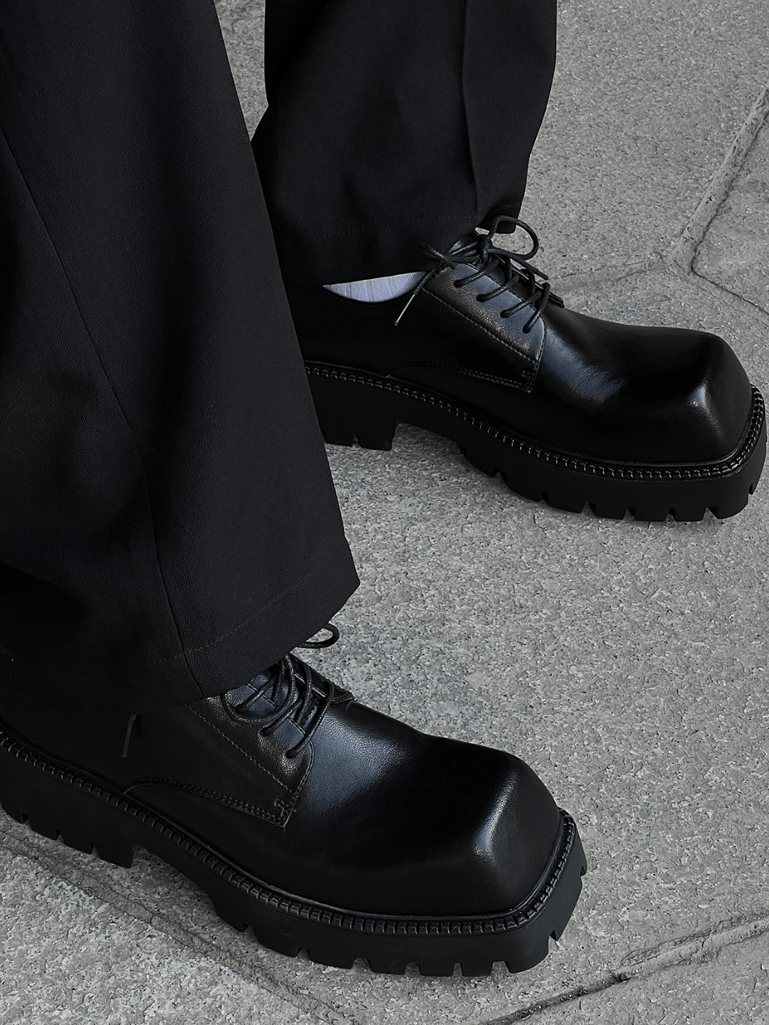 destructive wind shoes S034