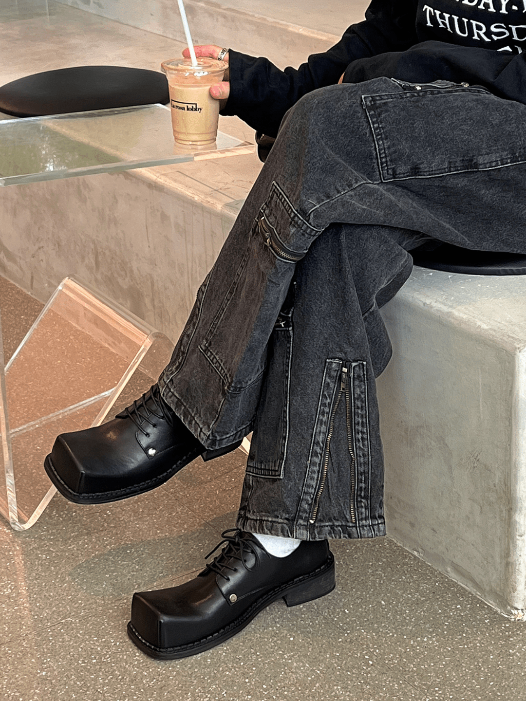 square head Derby shoes S039