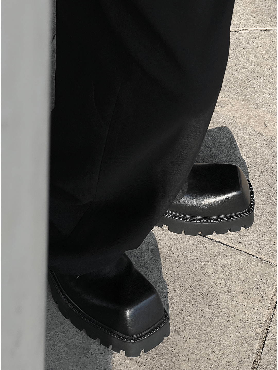 destructive wind shoes S034