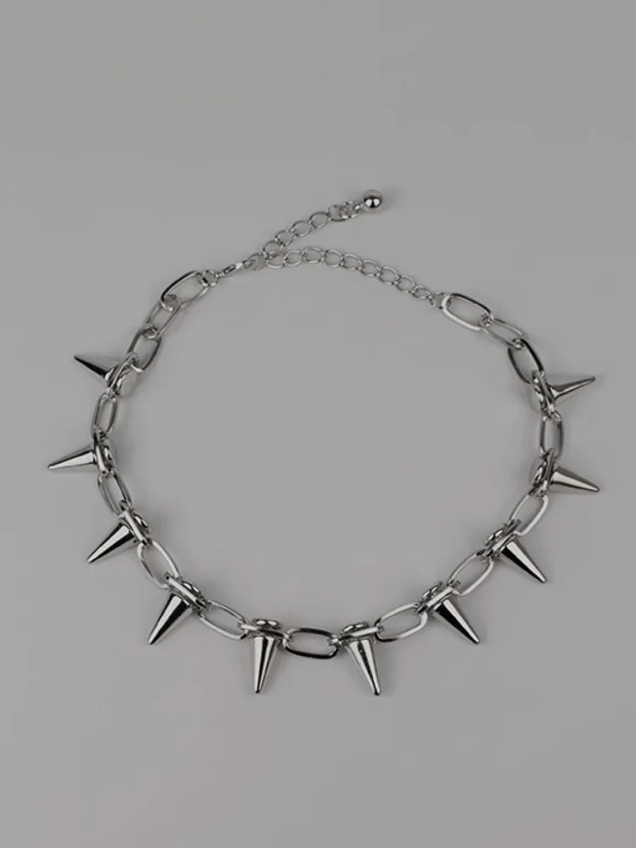 RIVET DARK BULLET NECKLACE A0045