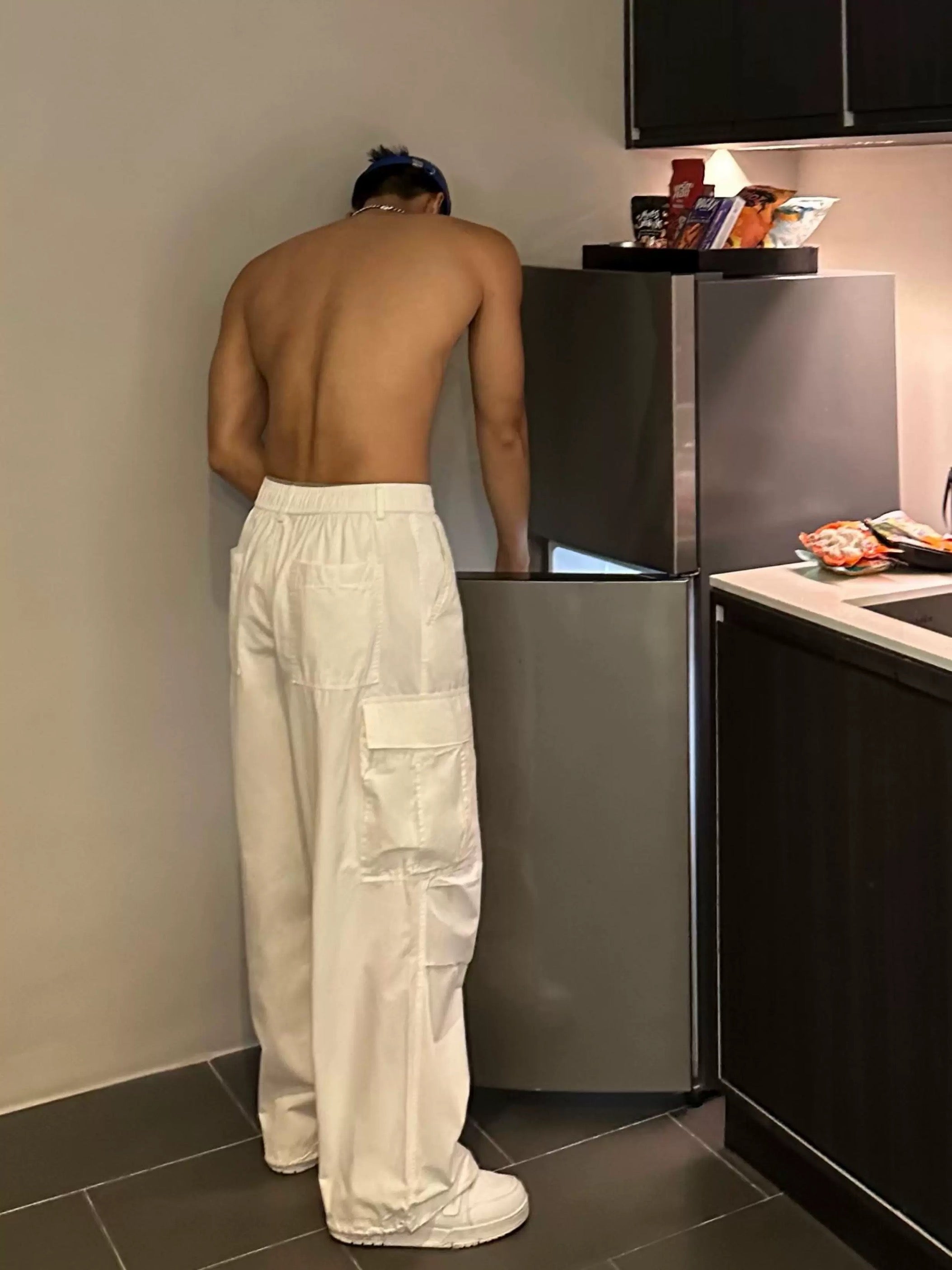 Men’s American High Street Wide-Leg Cargo Pants – Loose Fit Straight Utility Trousers B0054