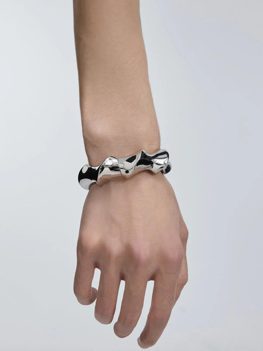 METAL SPIRAL DESIGN BRACELET A0047