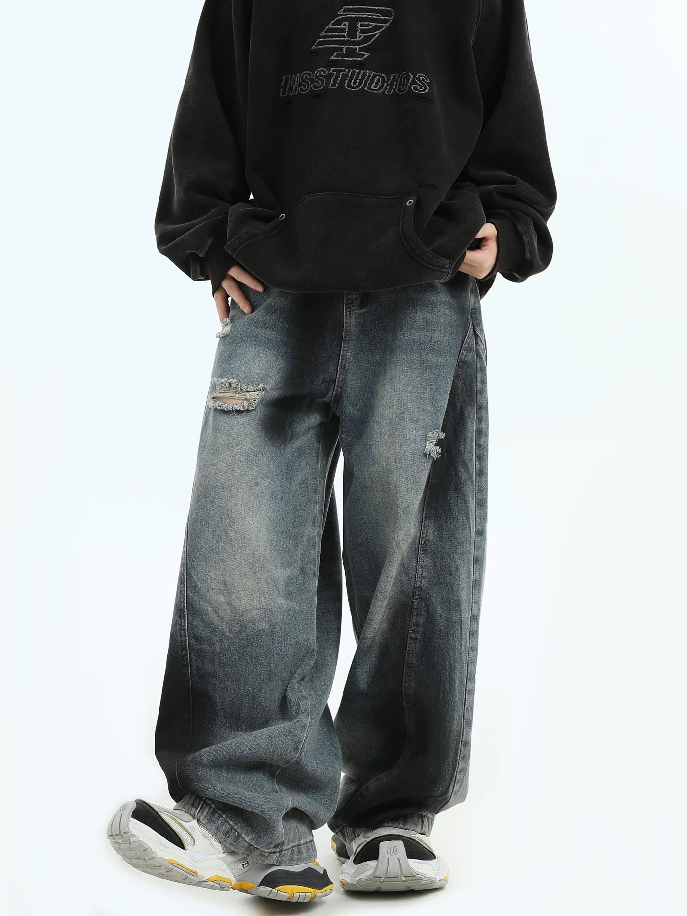 Men’s Graffiti Washed Distressed Jeans – Vintage American High Street Denim Pants B0059