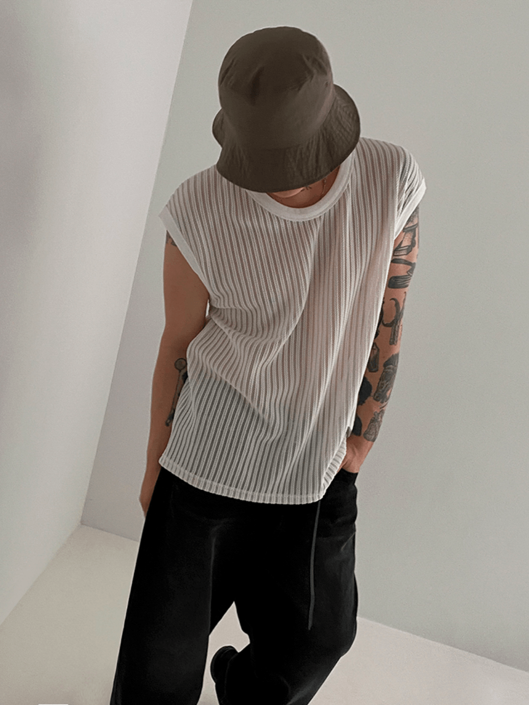 [MRCYC] Round Neck Sleeveless T-shirt J0104