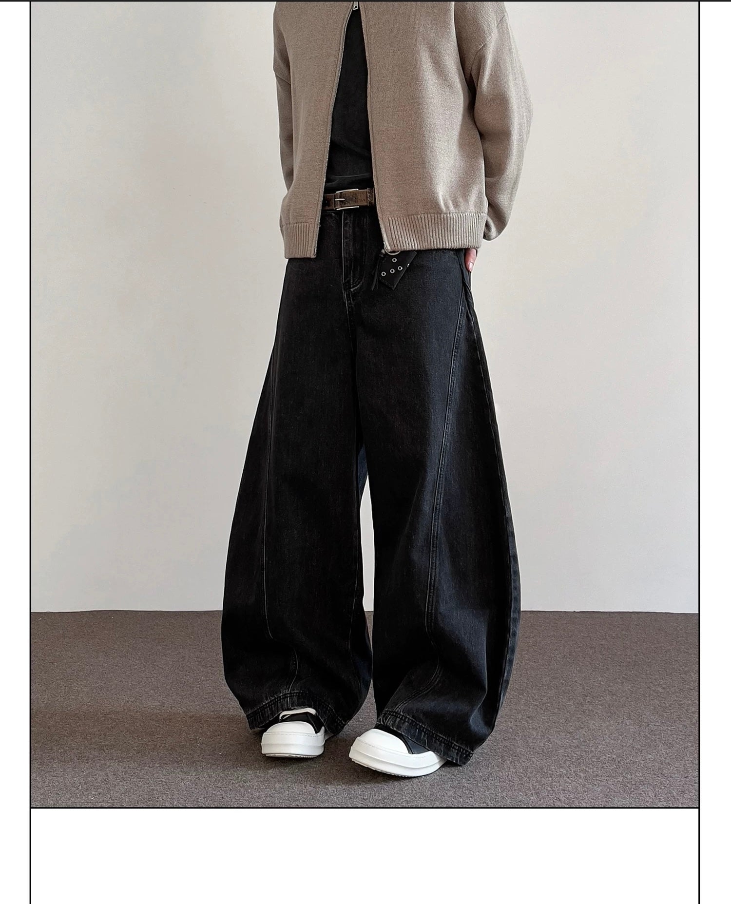 Men’s American Vintage Wide-Leg Denim Jeans B0022