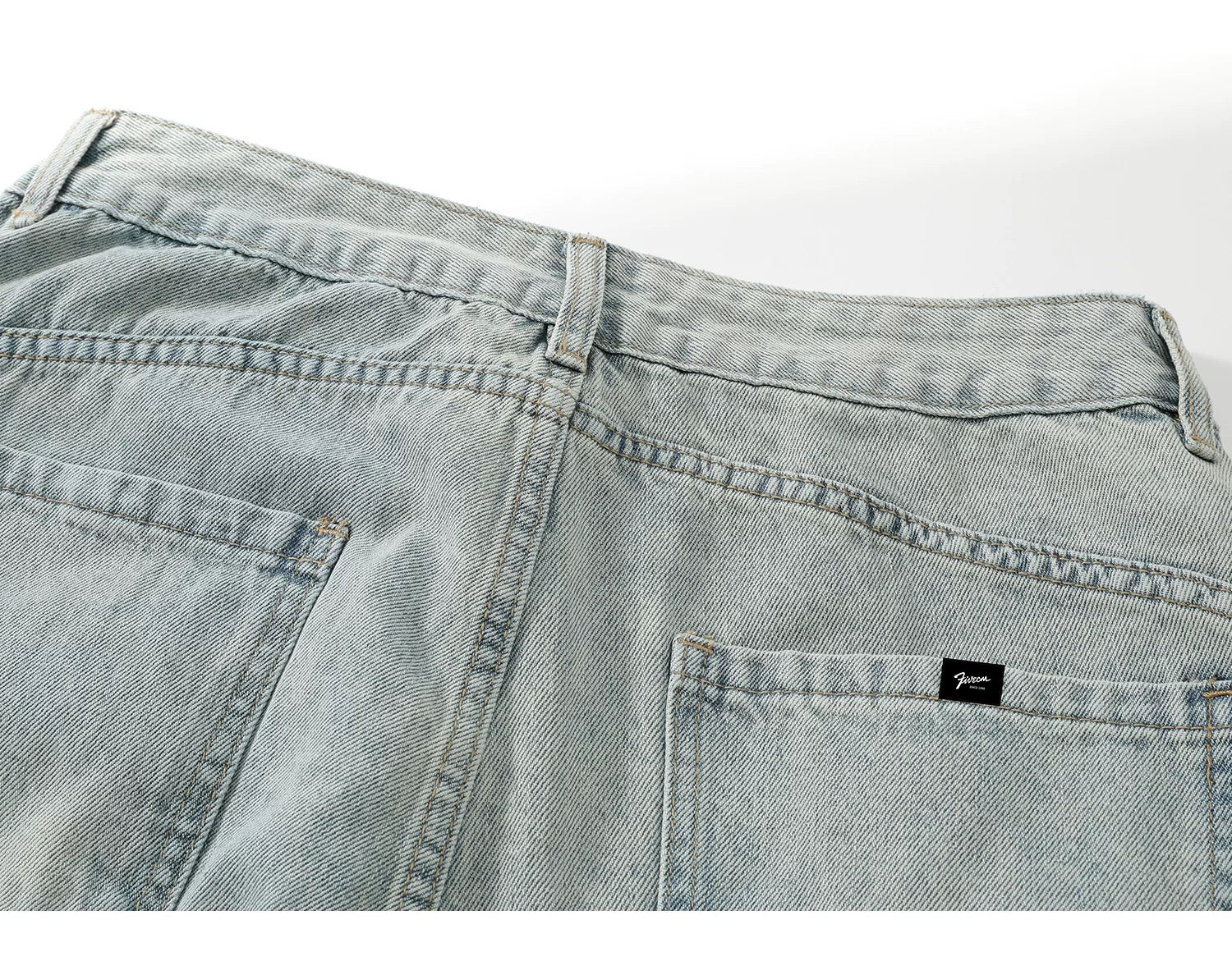 Light Wash Baggy Scimitar Jeans for Men – Loose Fit Wide-Leg Denim Pants 2025 Spring/Fall B0094