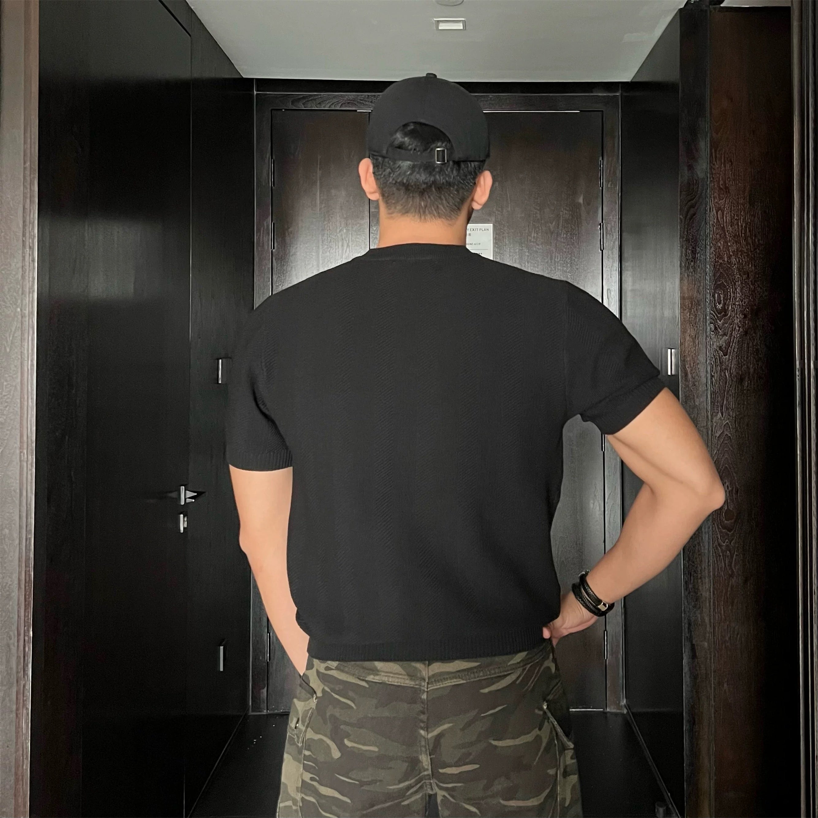 Camiseta de punto vintage con cuello en V para hombre, corte ajustado, elástica, transpirable, informal, T0061