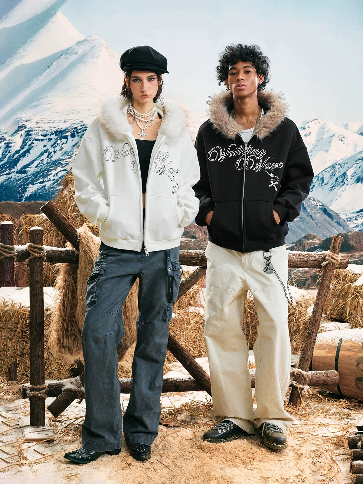 Vintage Graphic Fleece Hoodie with Faux Fur Collar T0029