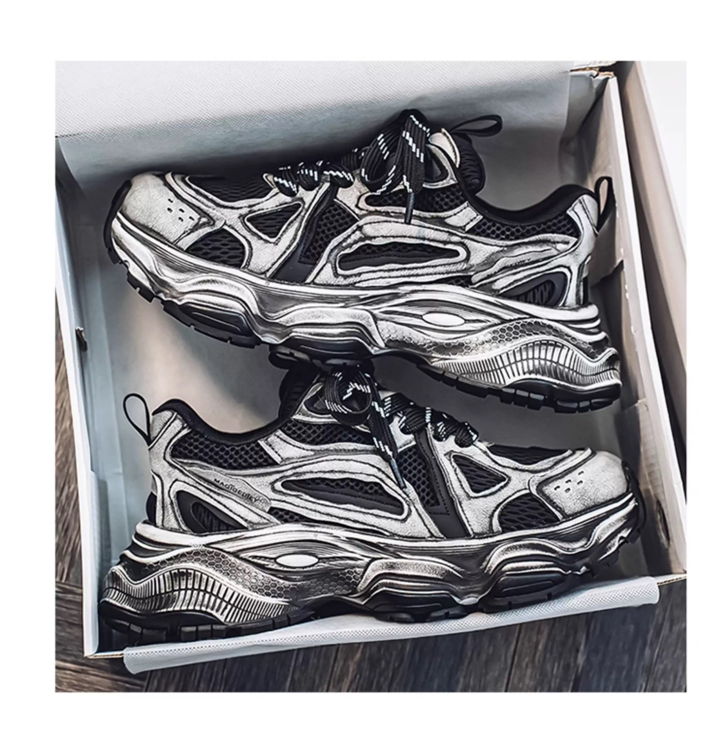 Zapatillas deportivas retro gruesas para hombre, zapatos casuales de moda para papá, zapatillas para correr de suela suave y modernas S0015