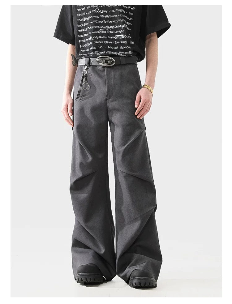 Men’s 3D Pleated Dress Pants – Textured Tailored Trousers for Modern Street Style B0071