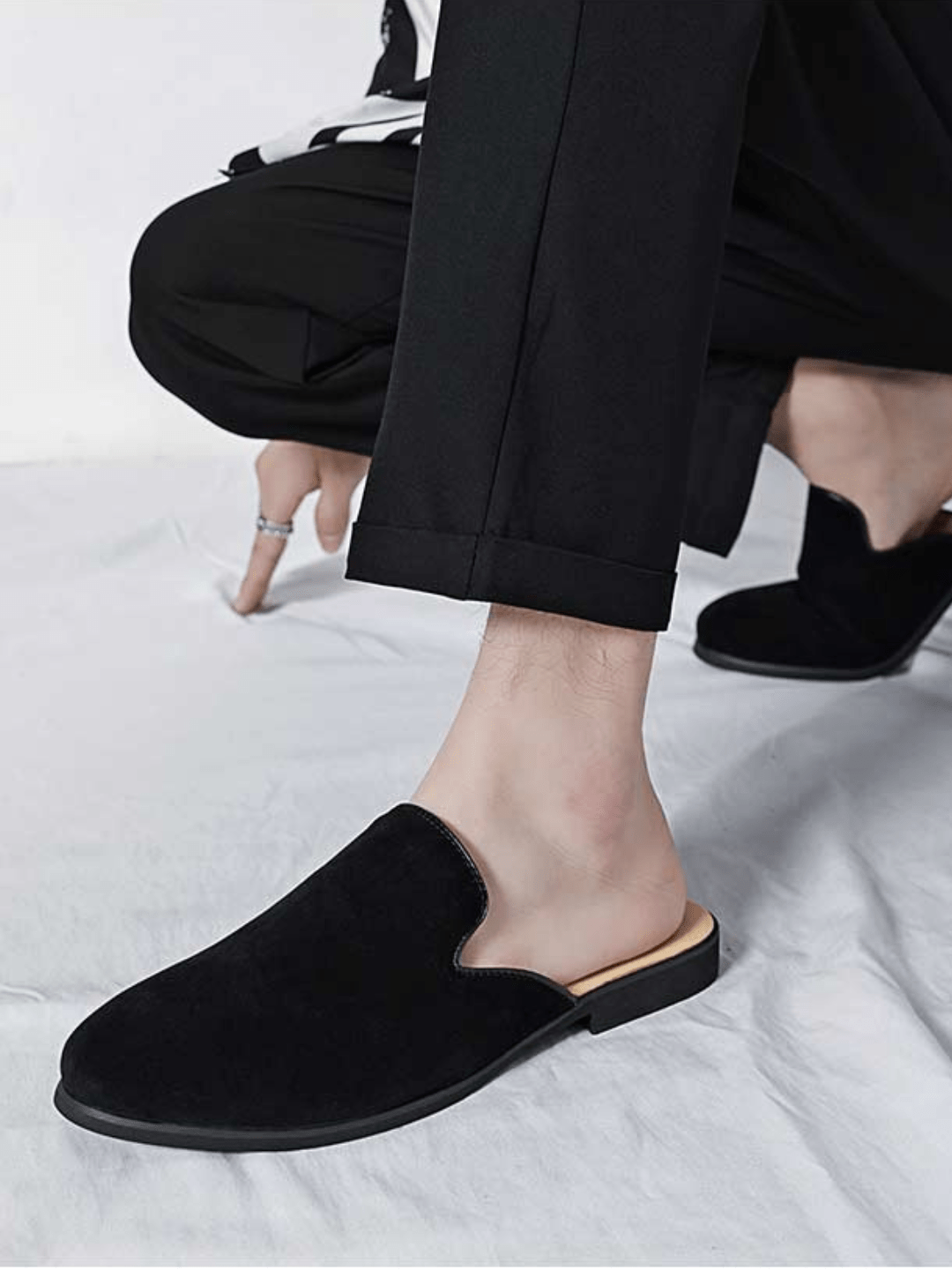 Sandalias casuales de punta cerrada S023