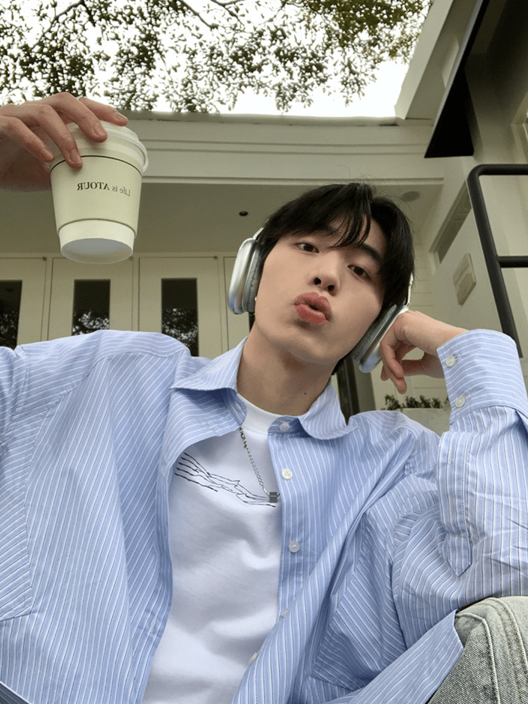 [ONELYC1NS] korean blue and white loose shirt J0124