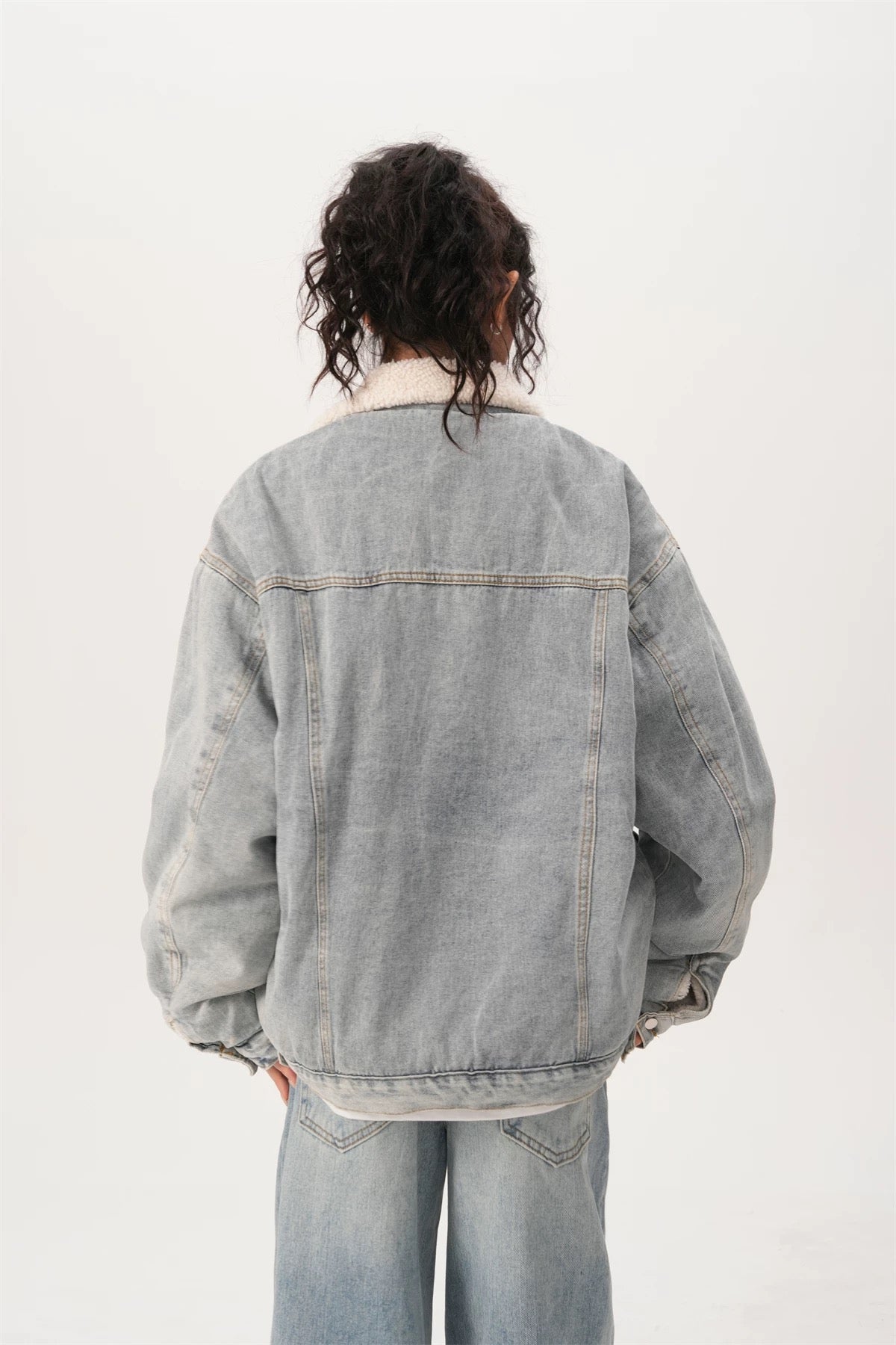 Men’s Vintage Denim Jacket – American Retro Washed Jean Outerwear T0068