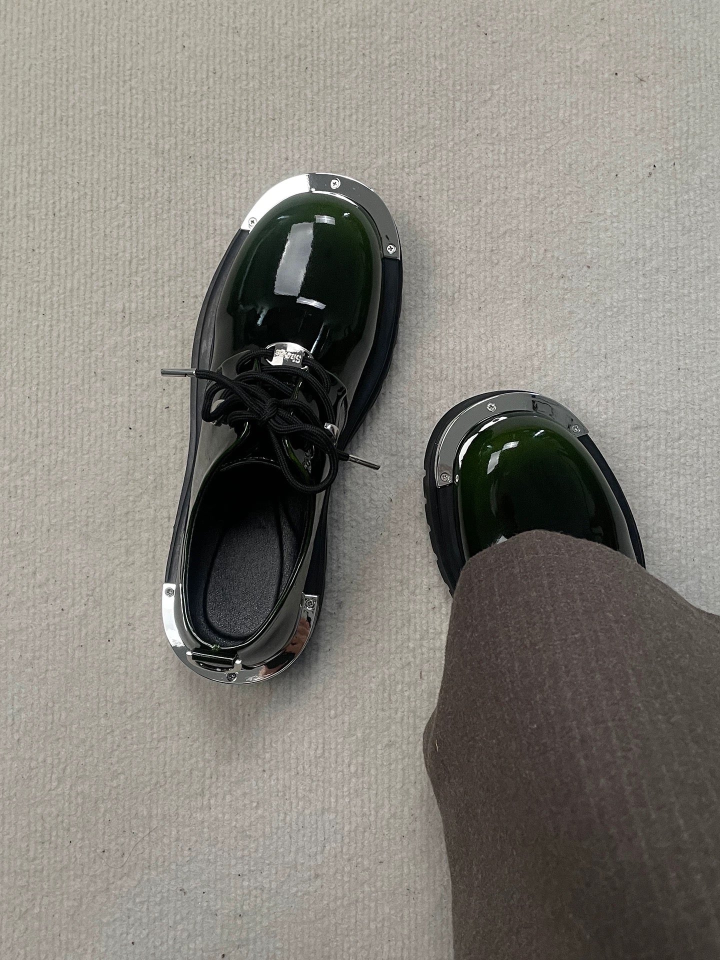 Mocasines Derby gruesos de charol para hombre, zapatos de vestir sin cordones, suela gruesa, zapatos de negocios informales con alzas S0014