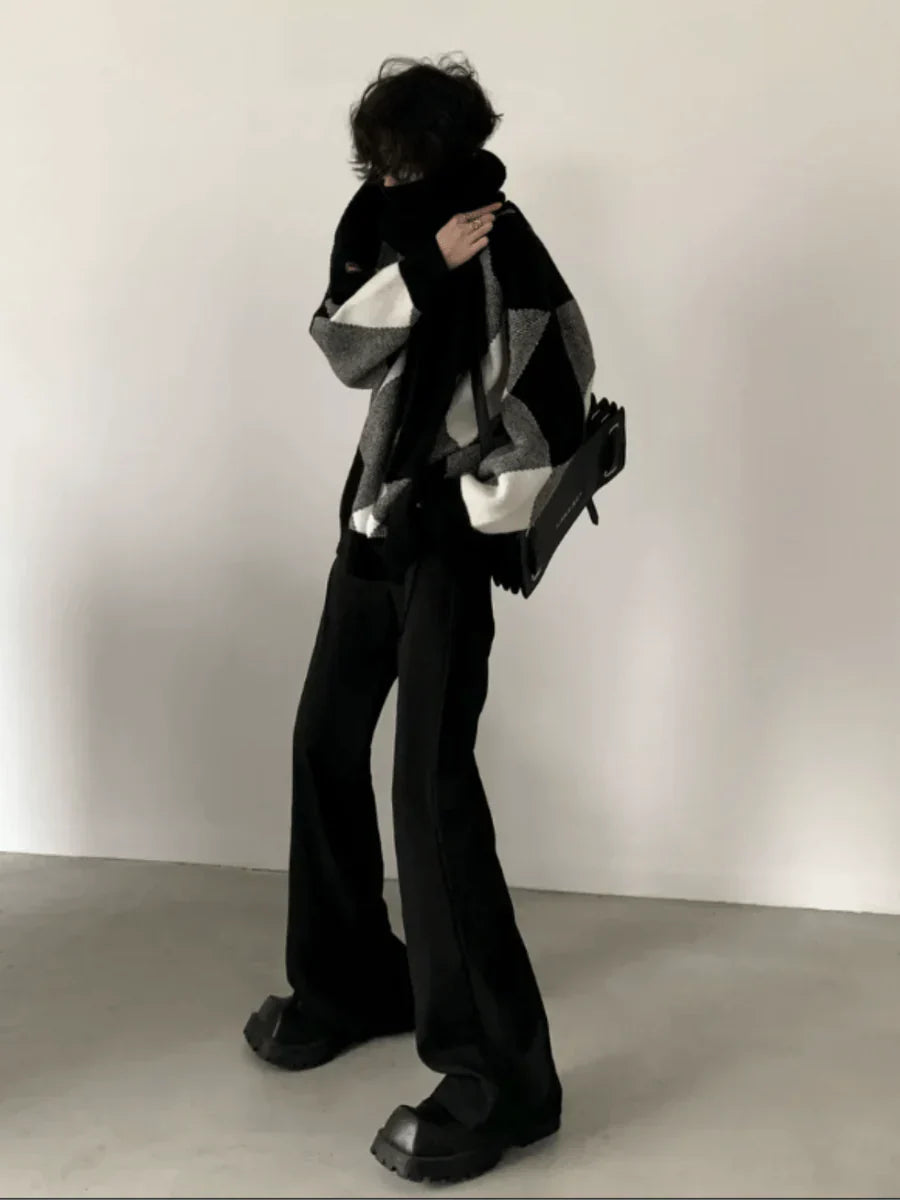 [AUTUMNWIND] BLACK AND WHITE HIGH-END DESIGN TURTLENECK SWEATER S0181