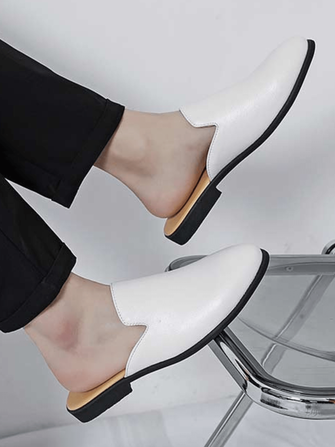 Sandalias casuales de punta cerrada S023