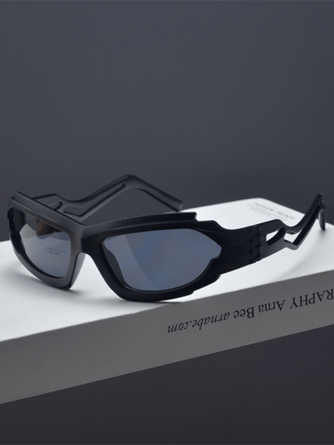 FUTURE-TECH STYLE SUNGLASSES A0068