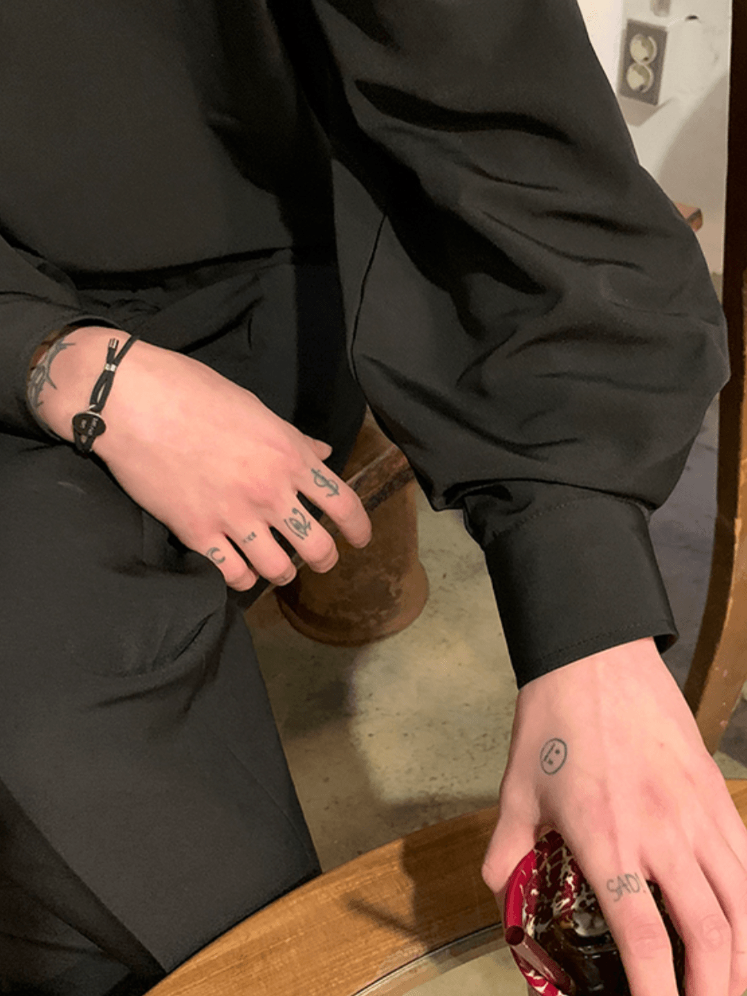 [MRCYC] V Neck Simple Shirt J0131