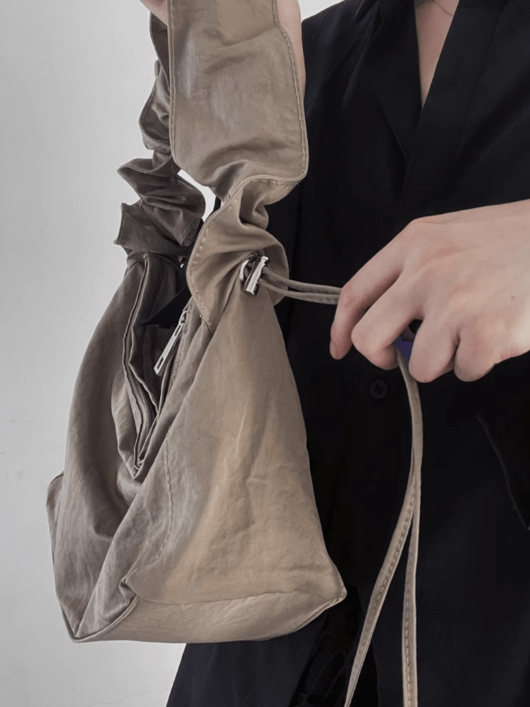 design drawstring dual-use shoulder crossbody bag A0071