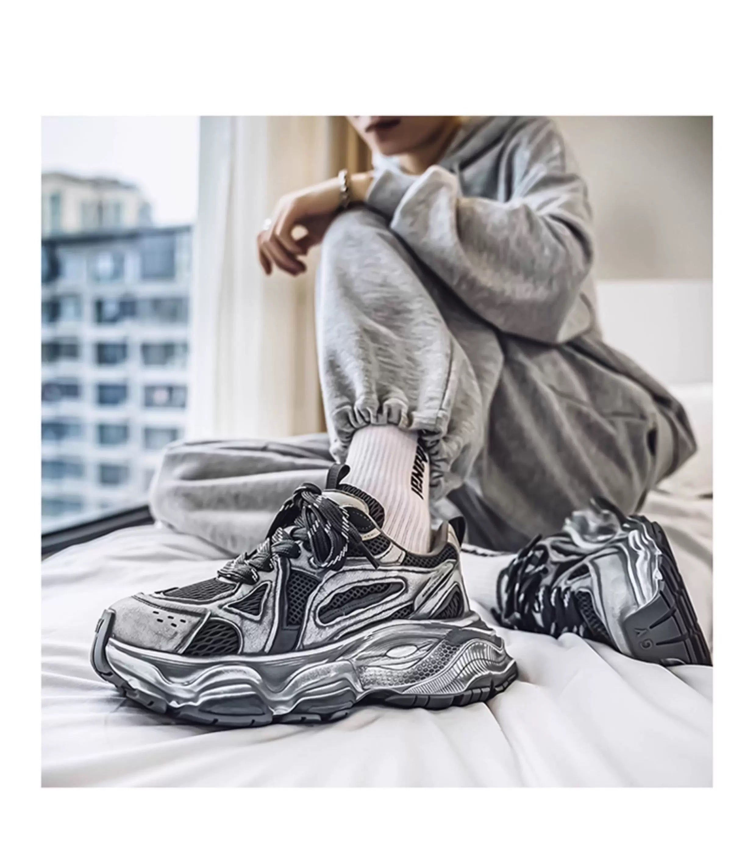 Zapatillas deportivas retro gruesas para hombre, zapatos casuales de moda para papá, zapatillas para correr de suela suave y modernas S0015