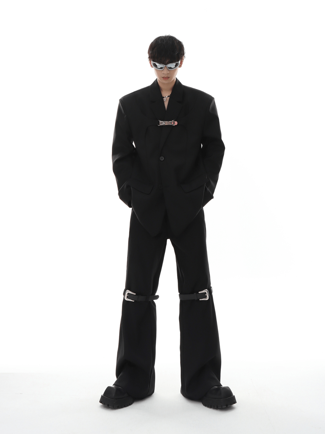 metal button multi drape straight pants B0001