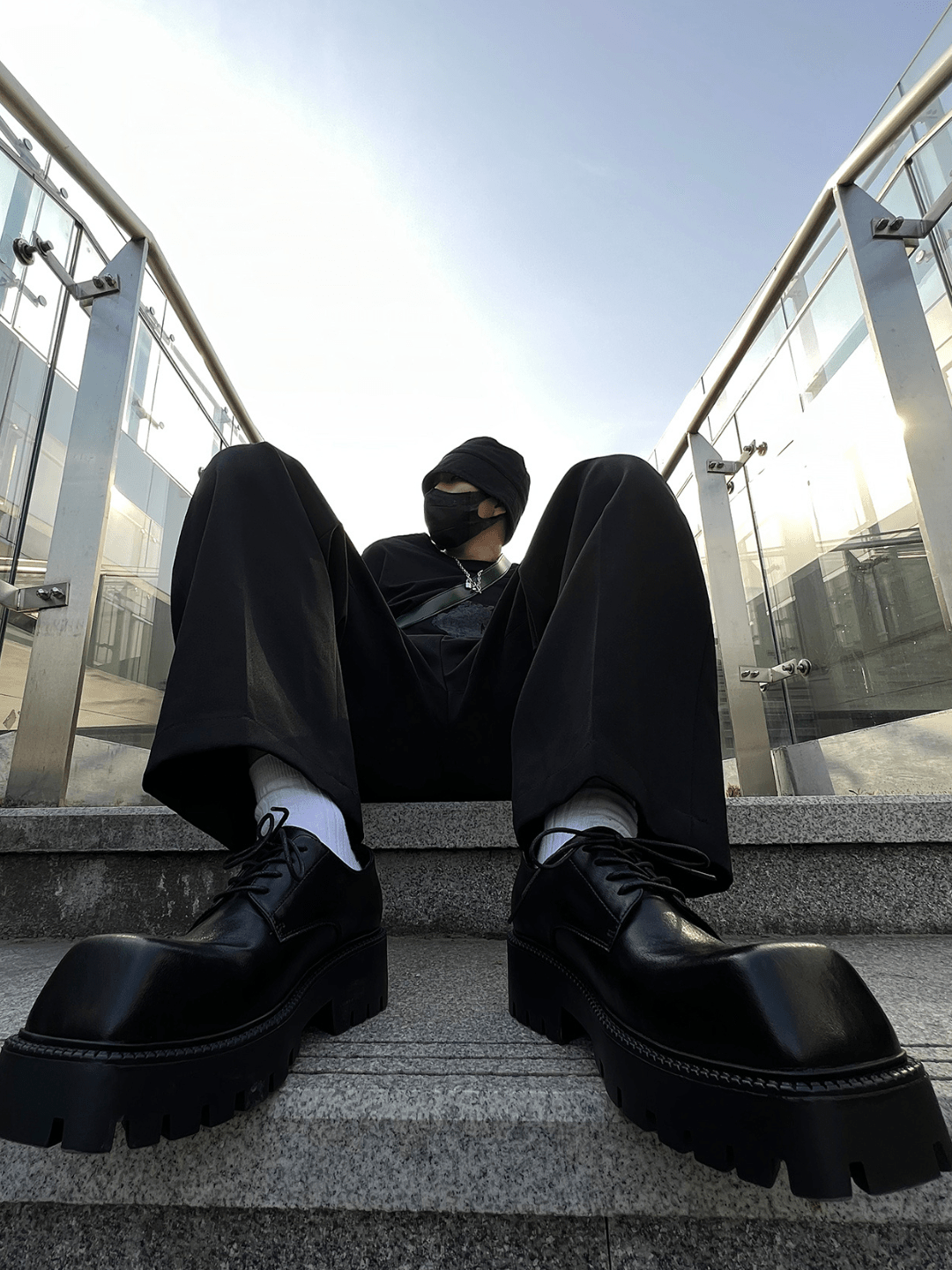 destructive wind shoes S034