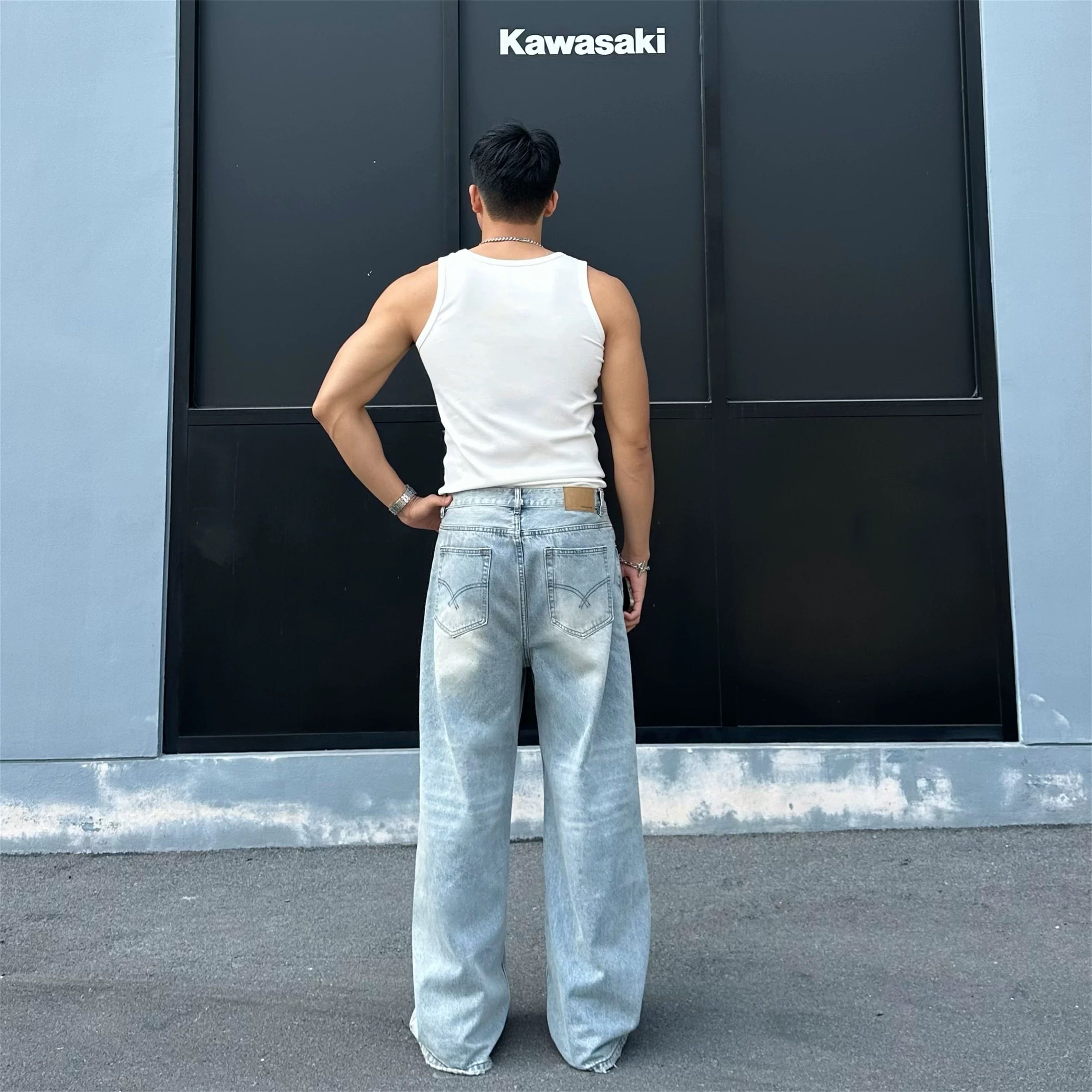 Men’s Vintage Wash Straight Leg Jeans Loose Fit Wide Leg Denim Pants B0100