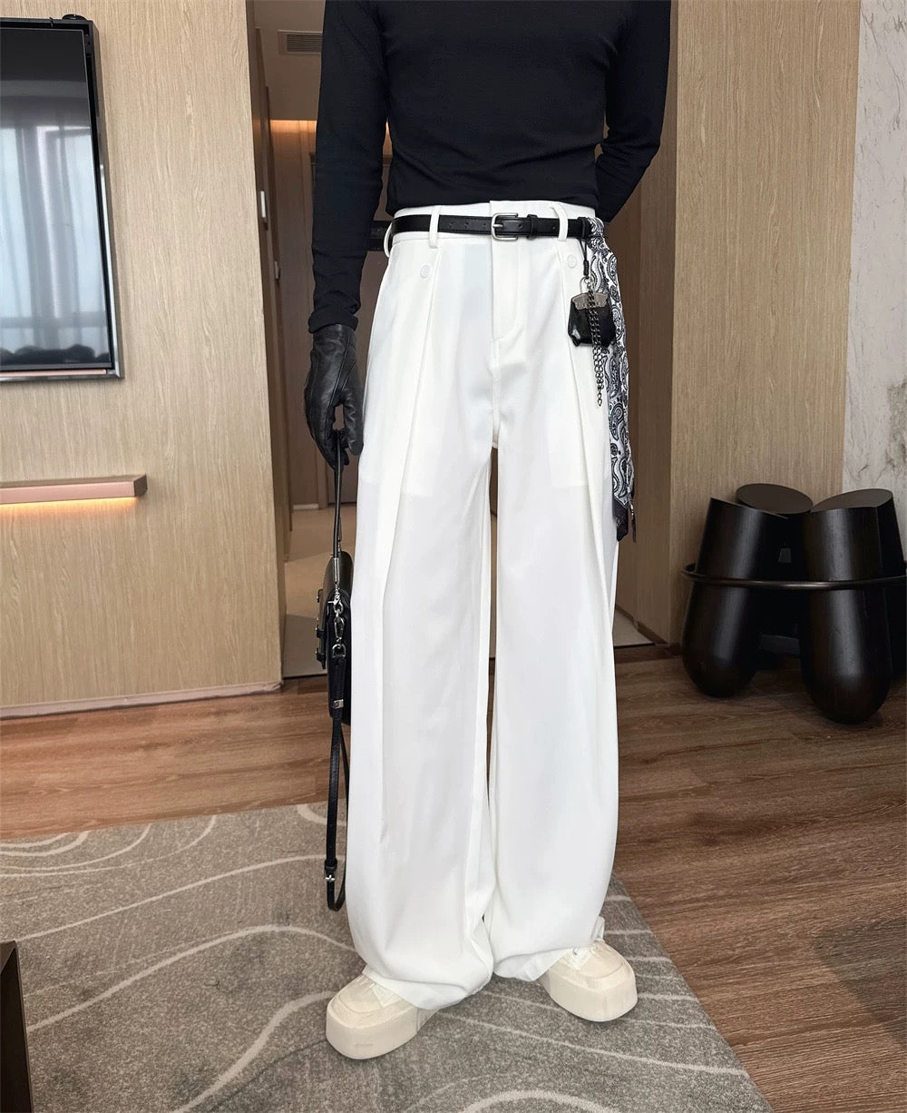 Men’s Vintage Curved-Pocket Trousers – Loose Fit Retro Wide-Leg Pants B0093