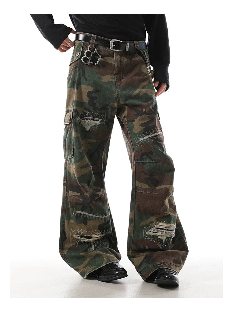 American Distressed Patchwork Camo Cargo Pants – Vintage Rugged Streetwear B0040