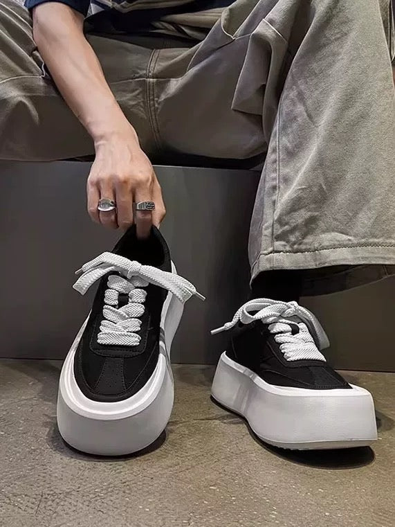 Zapatillas de skate gruesas en blanco y negro - Zapatillas de lona transpirables con plataforma y punta redonda (ropa informal minimalista unisex) S0008