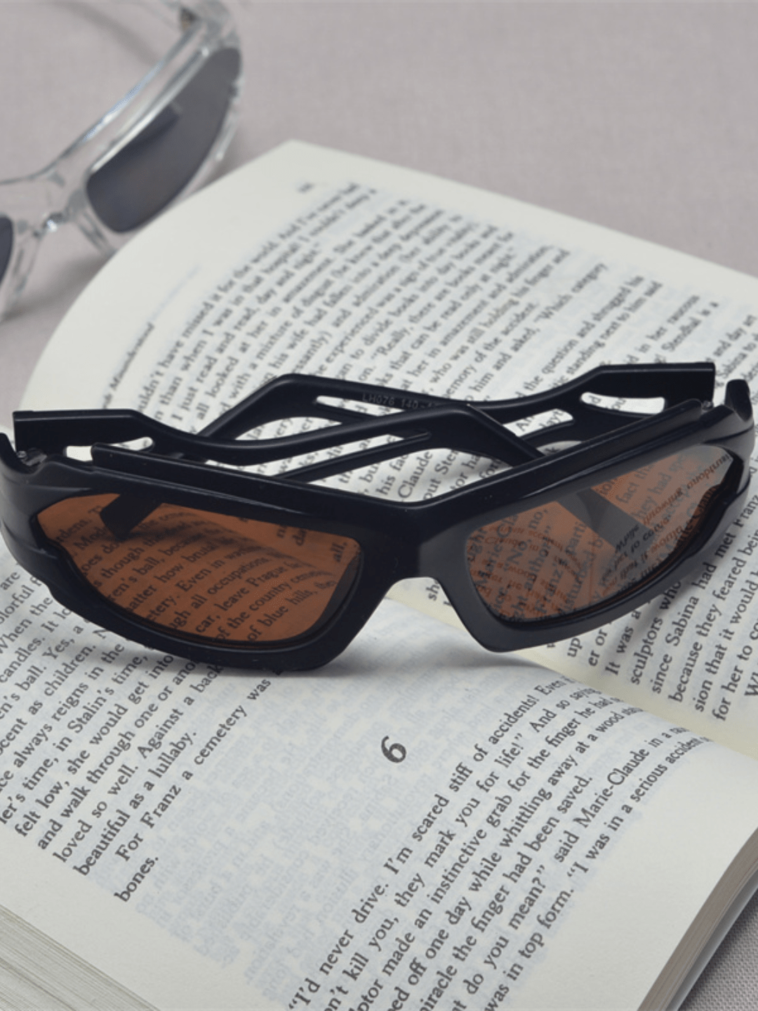 FUTURE-TECH STYLE SUNGLASSES A0068