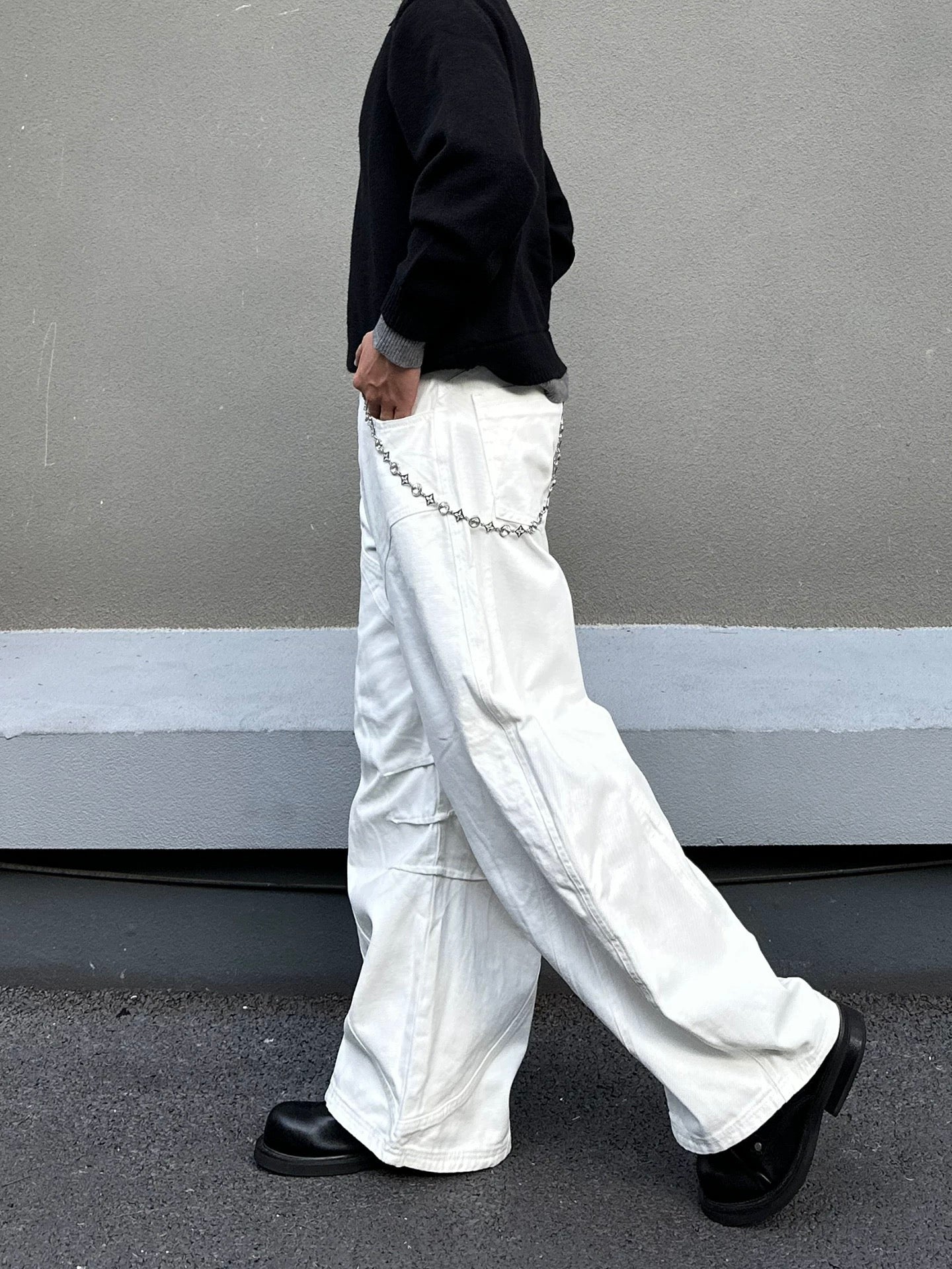 Men’s White Curved Wide-Leg Jeans – American Streetwear Vintage Denim Pants B0086