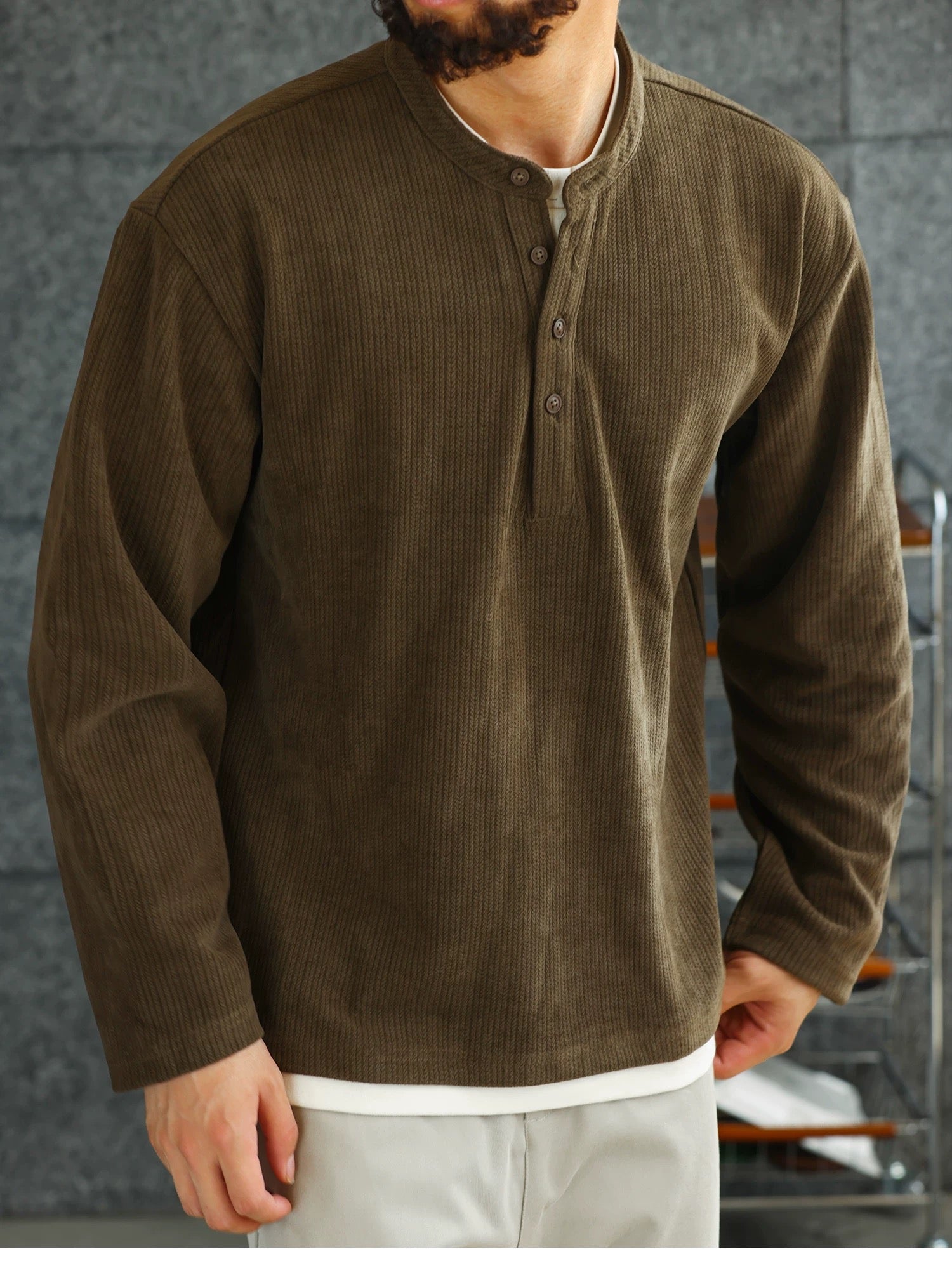 Men’s Classic Henley Tee S0021