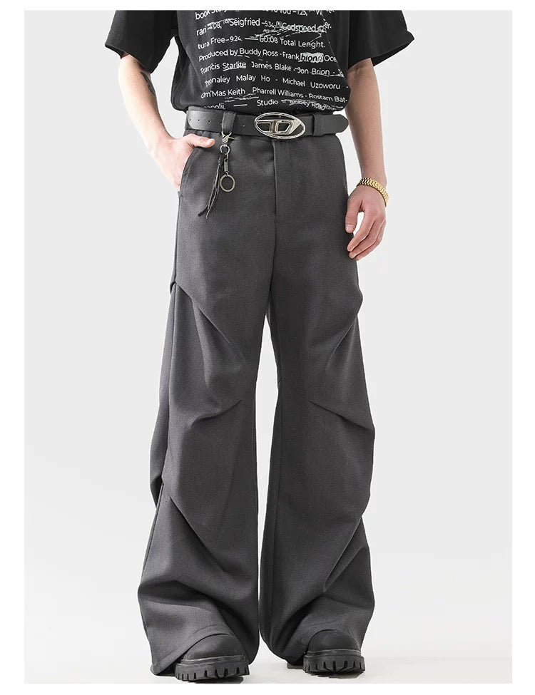 Men’s 3D Pleated Dress Pants – Textured Tailored Trousers for Modern Street Style B0071