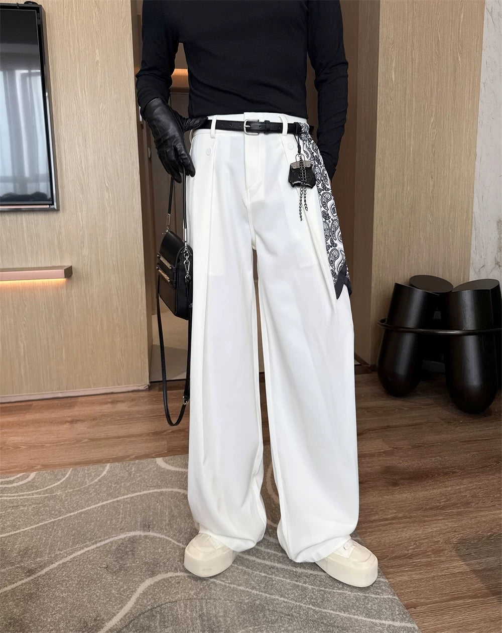 Men’s Vintage Curved-Pocket Trousers – Loose Fit Retro Wide-Leg Pants B0093