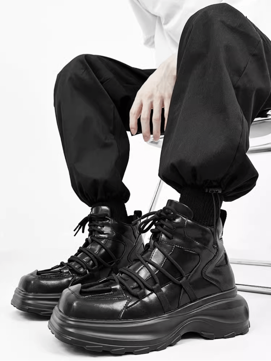 square head Martin boots S028