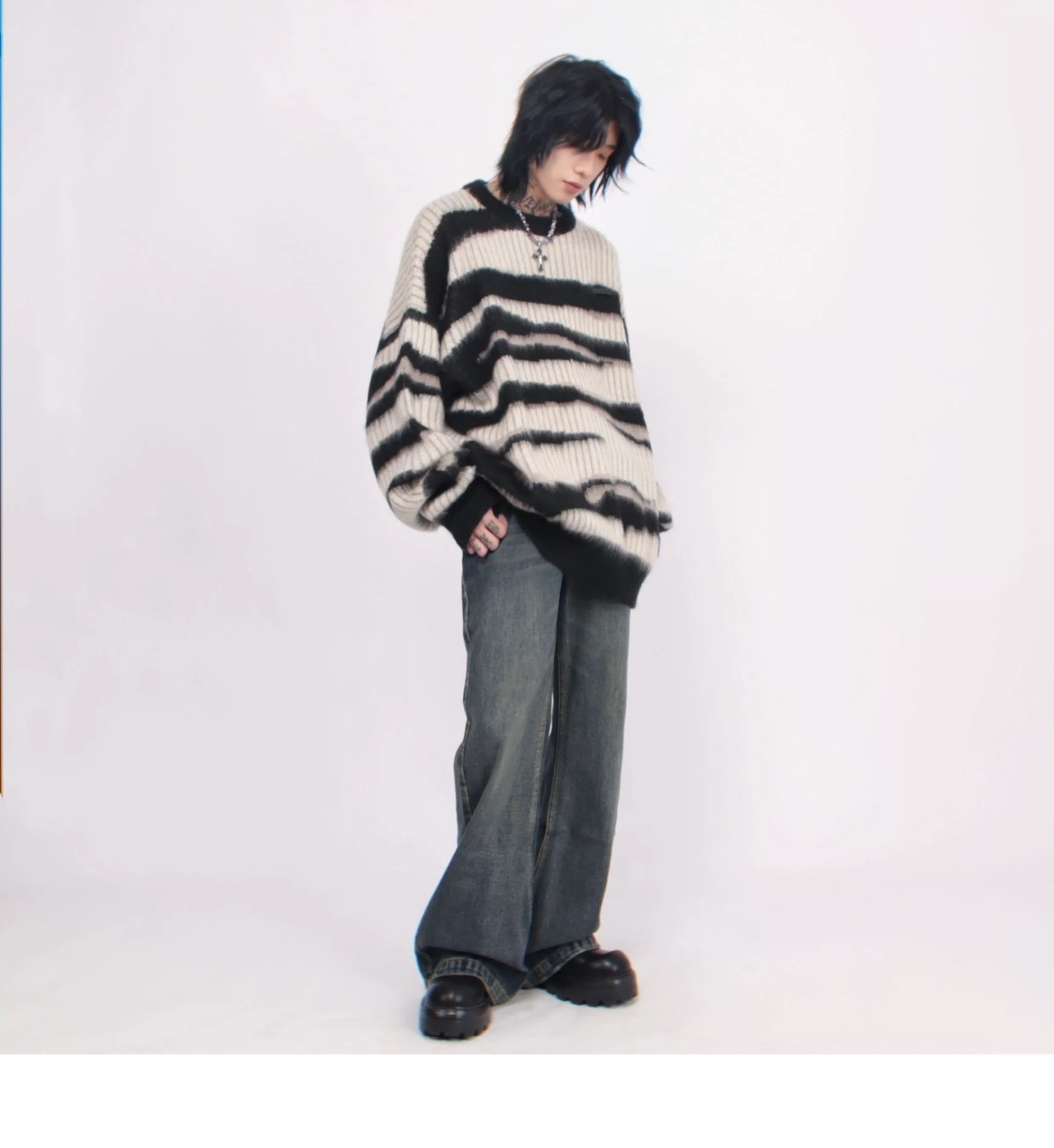 Men’s American Streetwear Oversized Sweater S0011