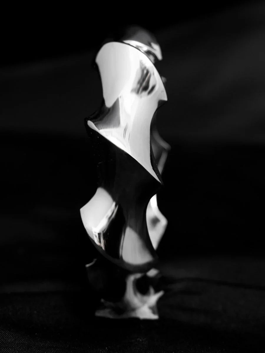 METAL SPIRAL DESIGN BRACELET A0047