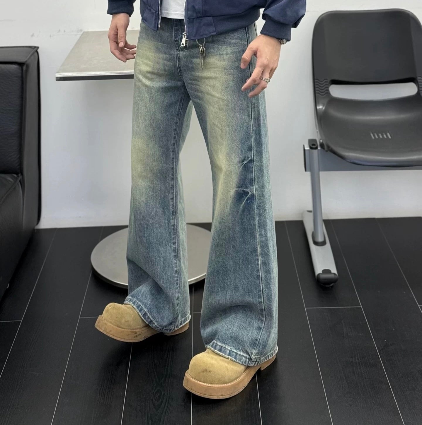 Men’s Lightning Pattern Flared Jeans – Vintage American Streetwear Denim Pants B0061