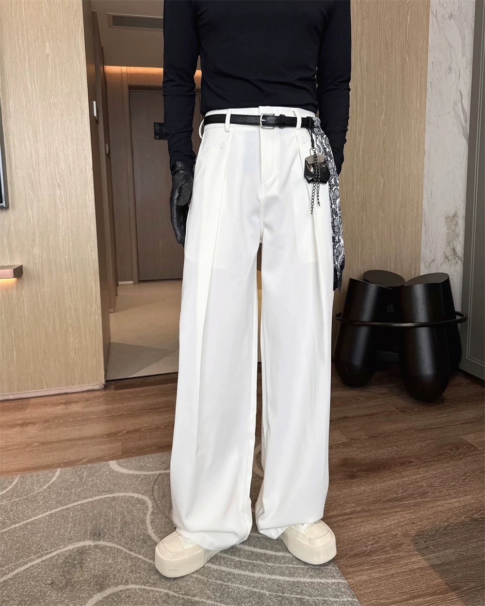 Men’s Vintage Curved-Pocket Trousers – Loose Fit Retro Wide-Leg Pants B0093