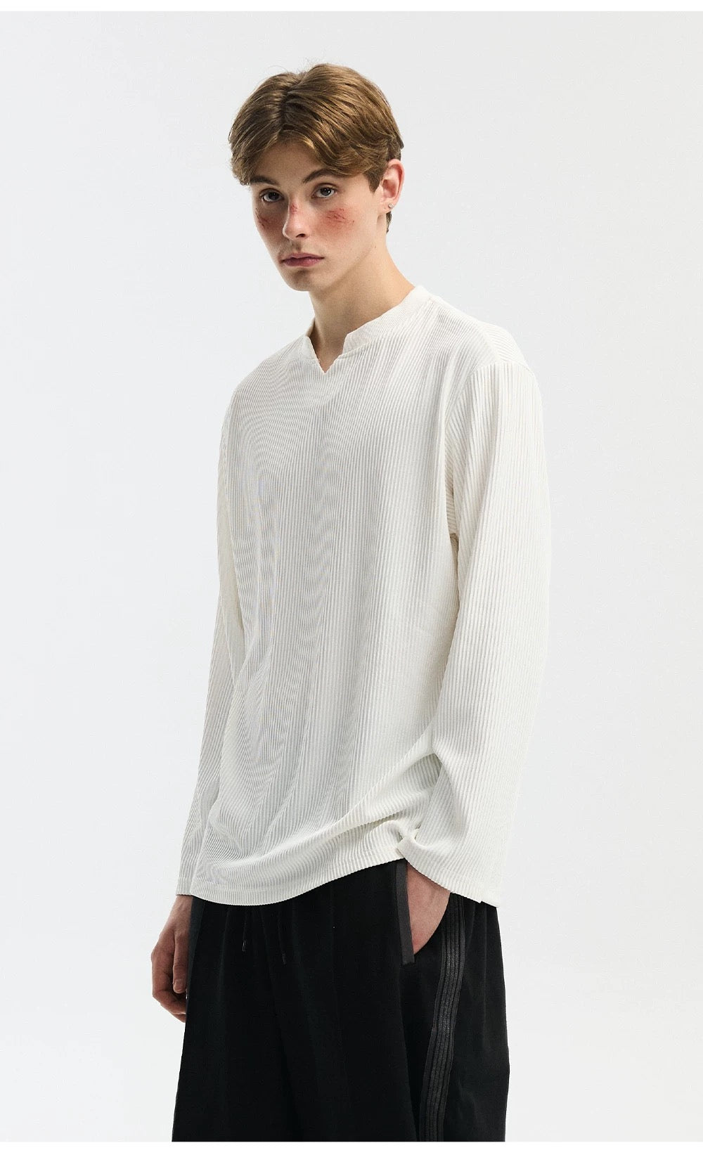 Camiseta de manga larga de color liso para hombre S0010