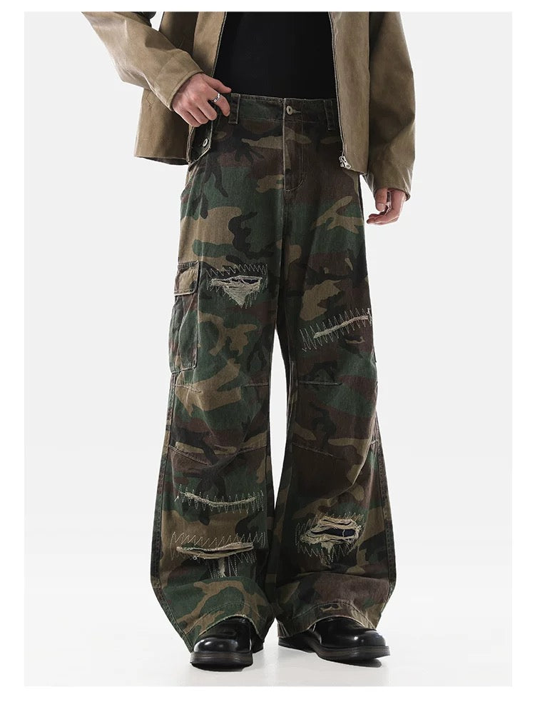 American Distressed Patchwork Camo Cargo Pants – Vintage Rugged Streetwear B0040