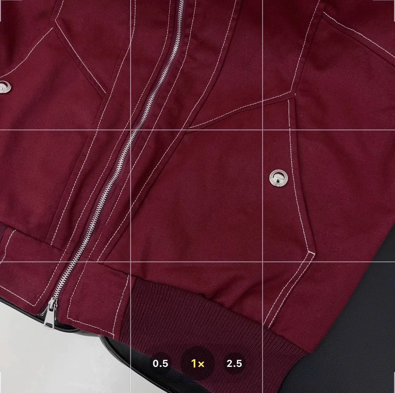 メンズ レッド コントラストステッチ フード付きジャケット - ストリートウェア ショート丈アウターコート T0050