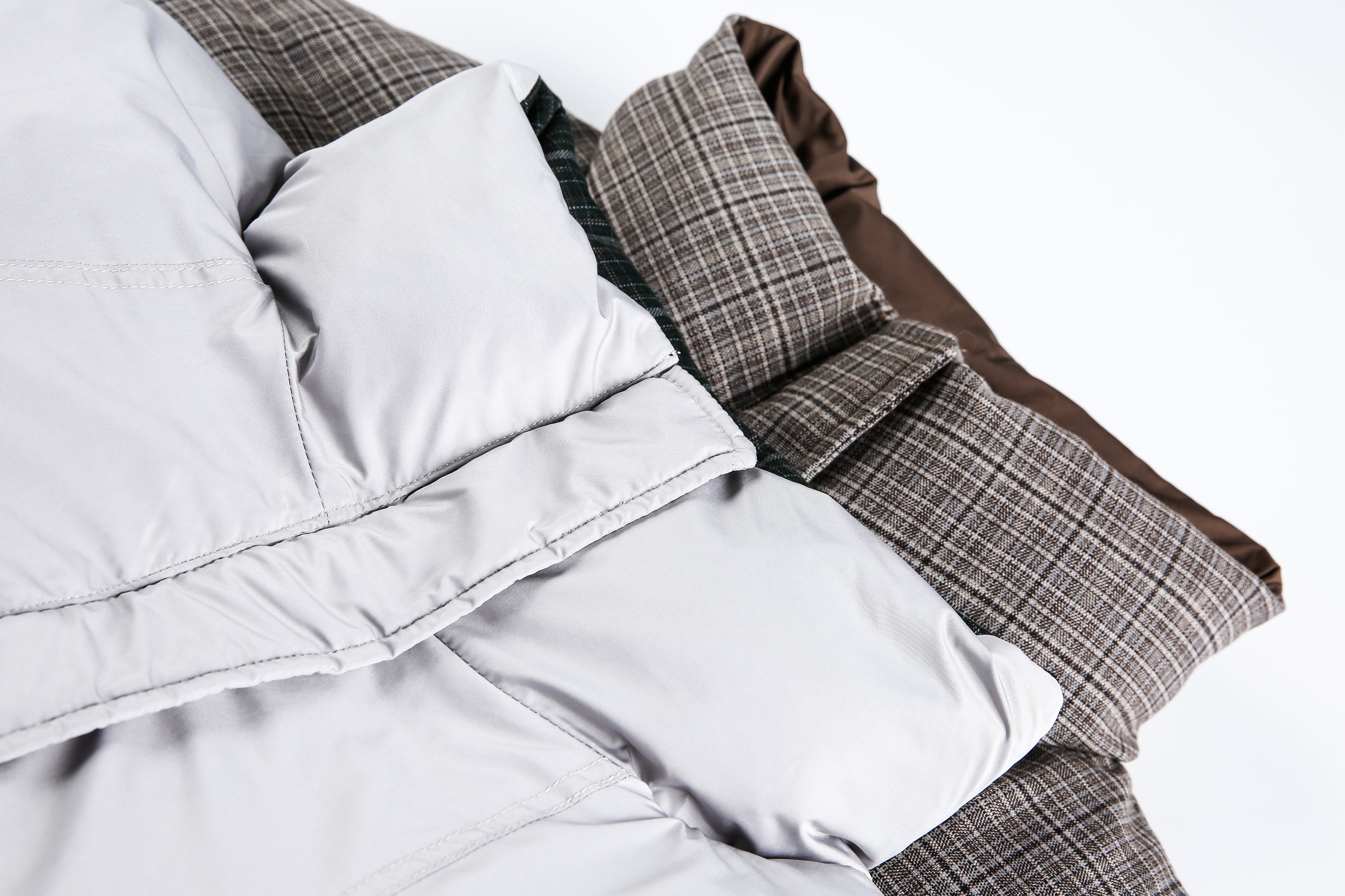 REVERSIBLE DOWN JACKET T0136