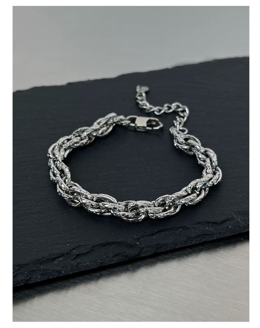 Unisex Twisted Diamond Titanium Steel Bracelet | Designer Hip Hop Chain with Minimalist Luxury Style O0005
