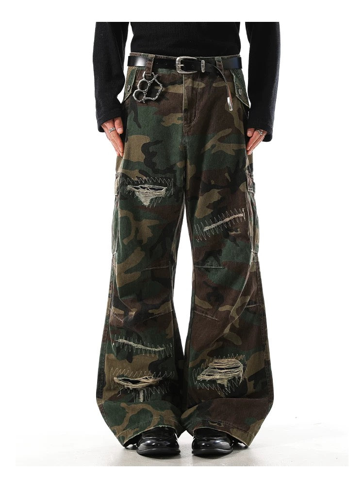 American Distressed Patchwork Camo Cargo Pants – Vintage Rugged Streetwear B0040